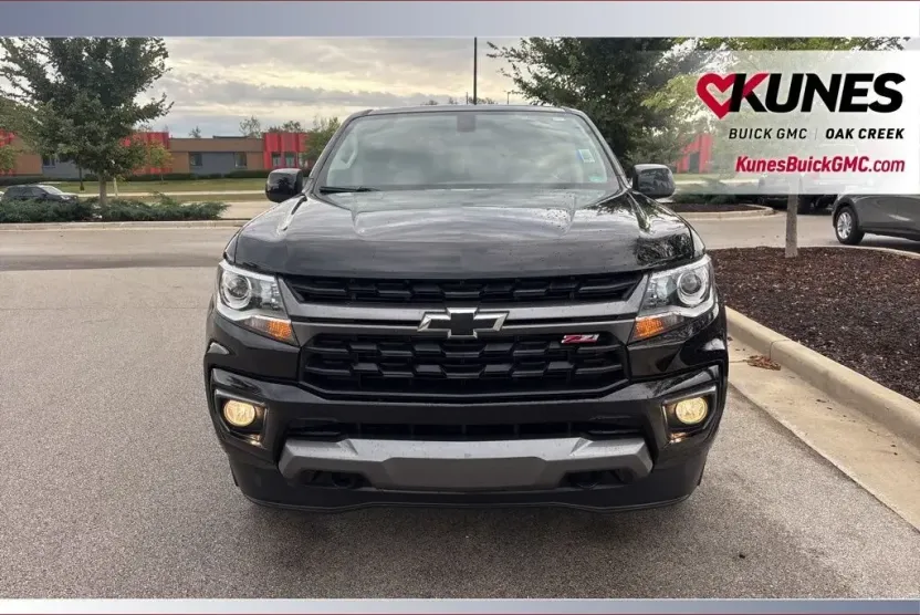 2022 Chevrolet Colorado Z71 photo 1