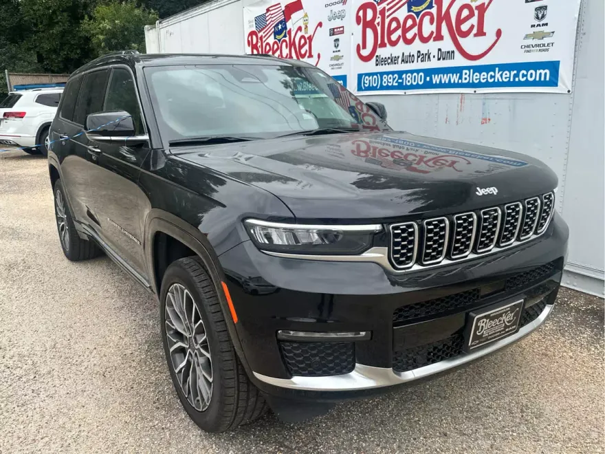 2025 Jeep Grand Cherokee L Summit photo 1