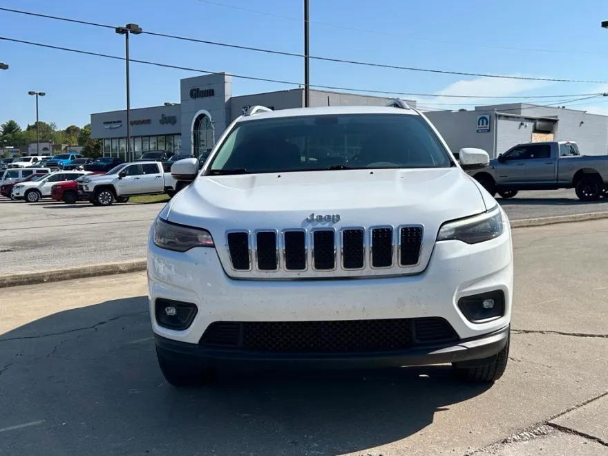 2019 Jeep Cherokee Latitude photo 1