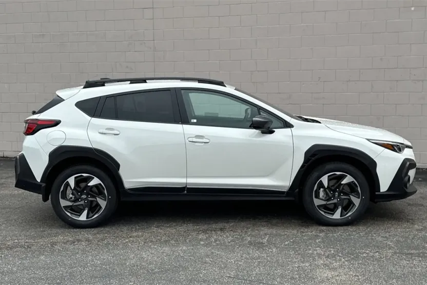 2025 Subaru Crosstrek Limited photo 1