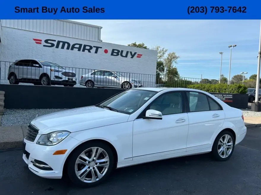 2013 Mercedes Benz C 250 Sport photo 1