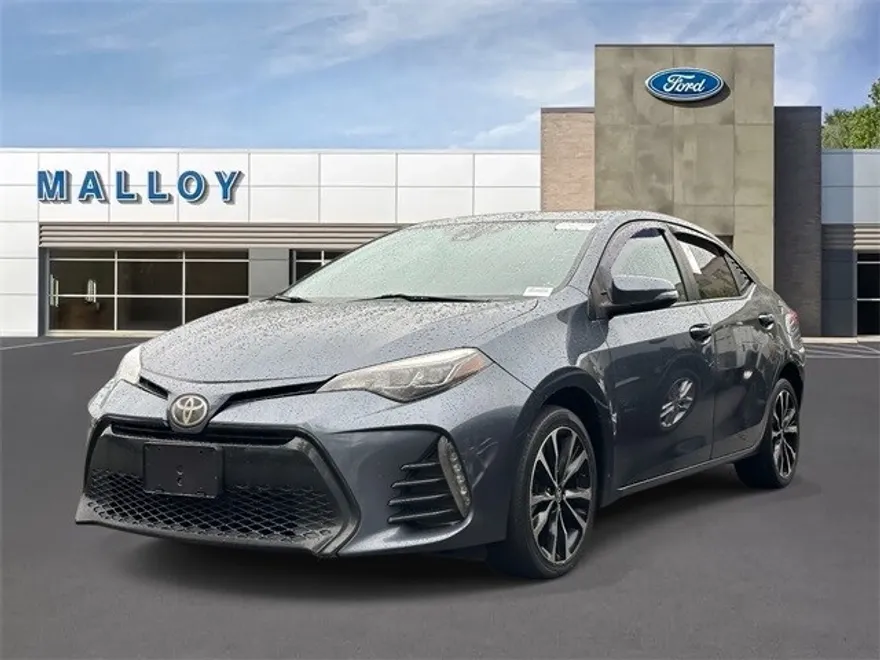2018 Toyota Corolla XSE photo 1