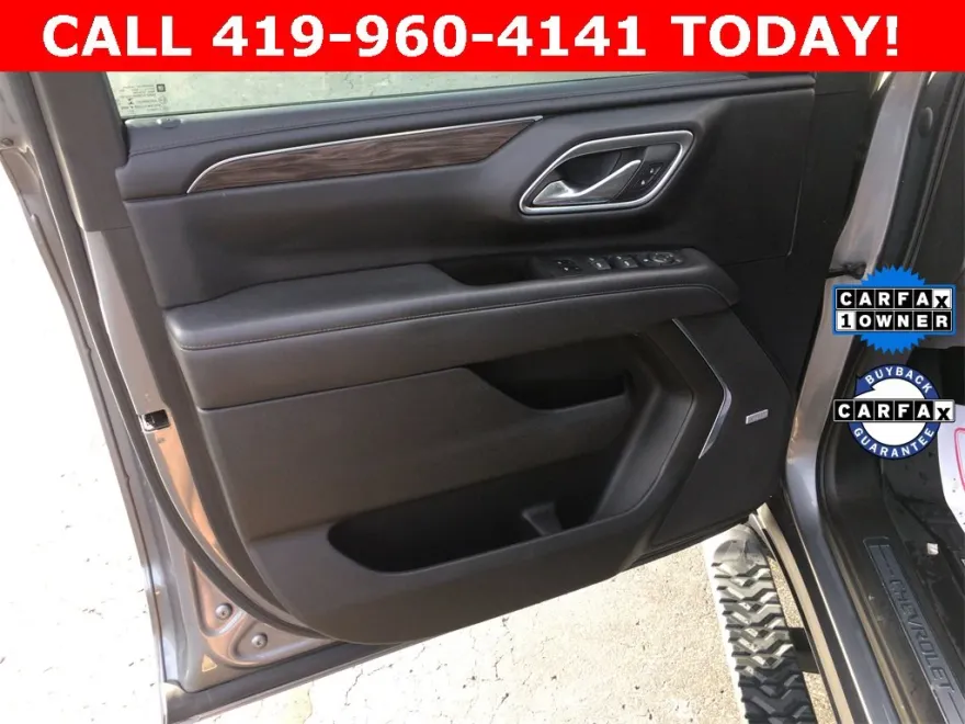 2021 Chevrolet Tahoe Z71 photo 1