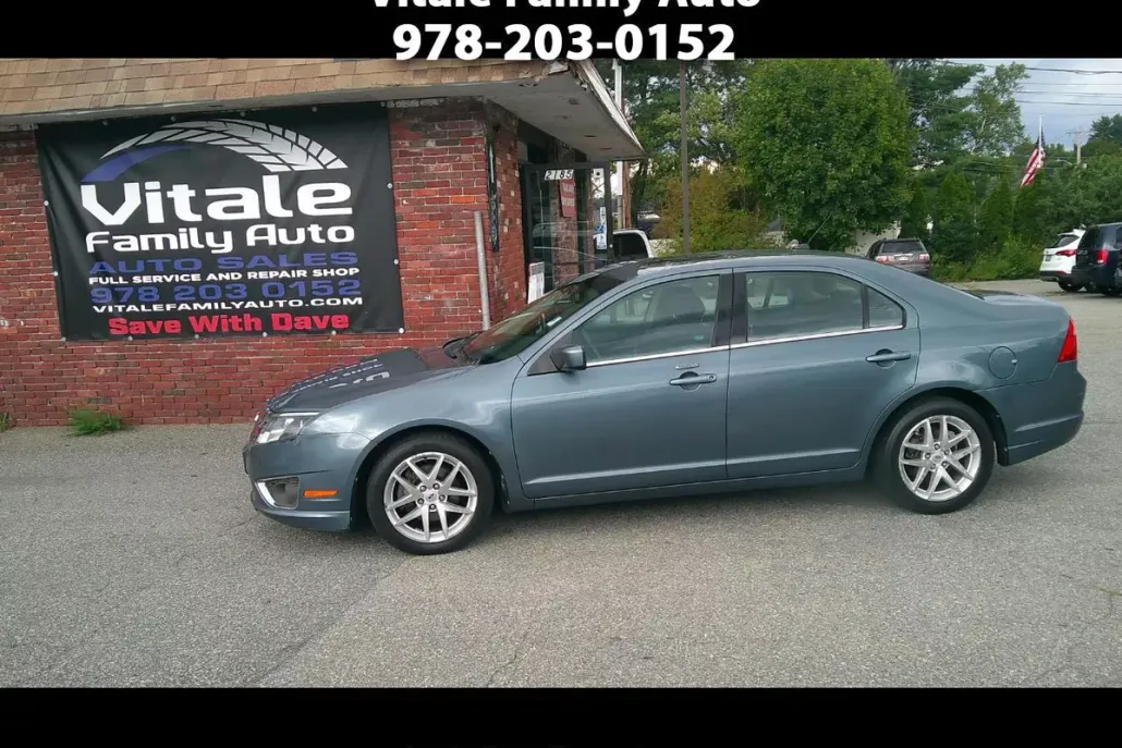 2012 Ford Fusion SEL photo 1
