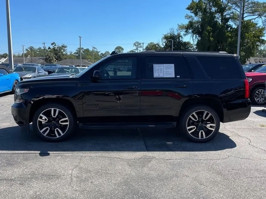 2018 Chevrolet Tahoe Premier photo 1