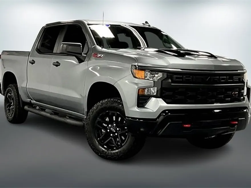 2025 Chevrolet Silverado 1500 Custom Trail Boss photo 1