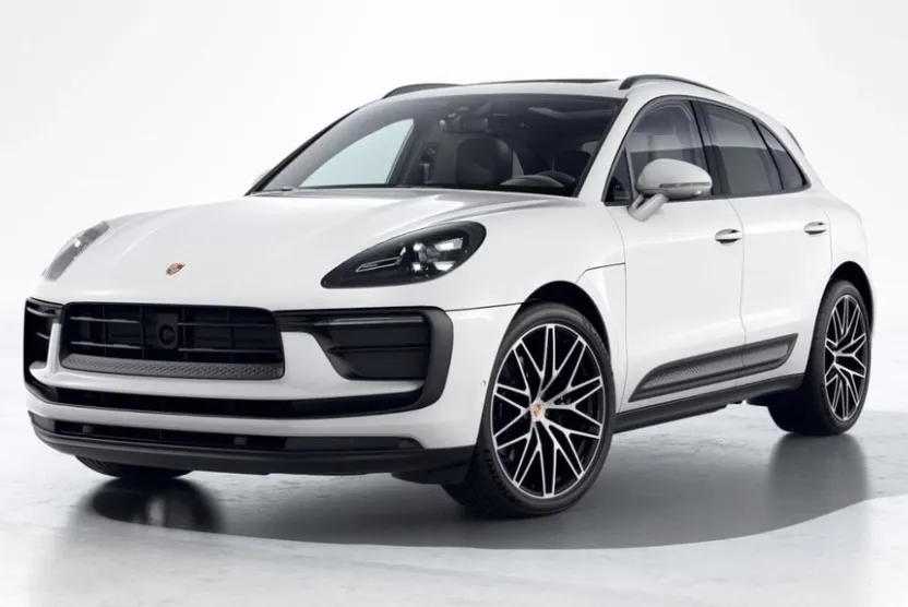 2026 Porsche Macan T photo 1