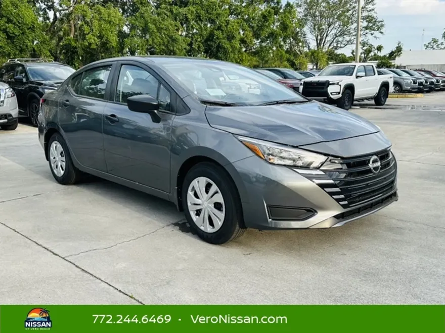 2025 Nissan Versa S photo 1