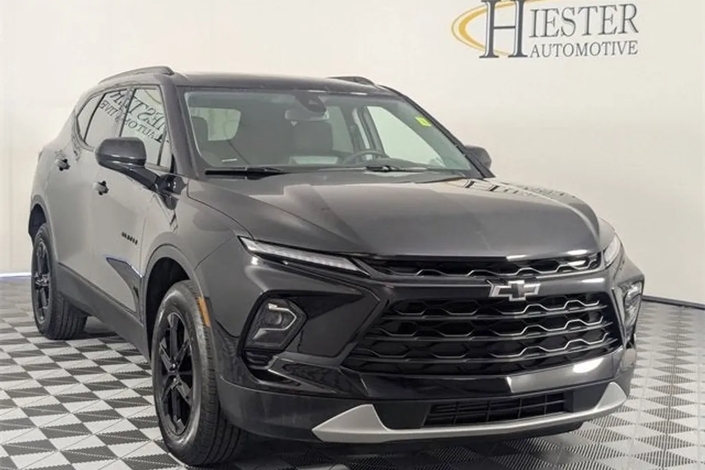 2023 Chevrolet Blazer 2LT photo 1