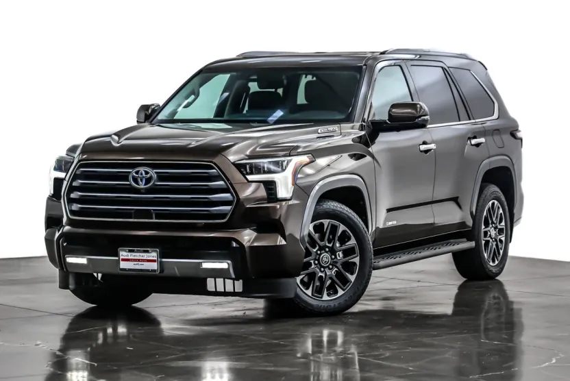 2023 Toyota Sequoia Limited photo 1