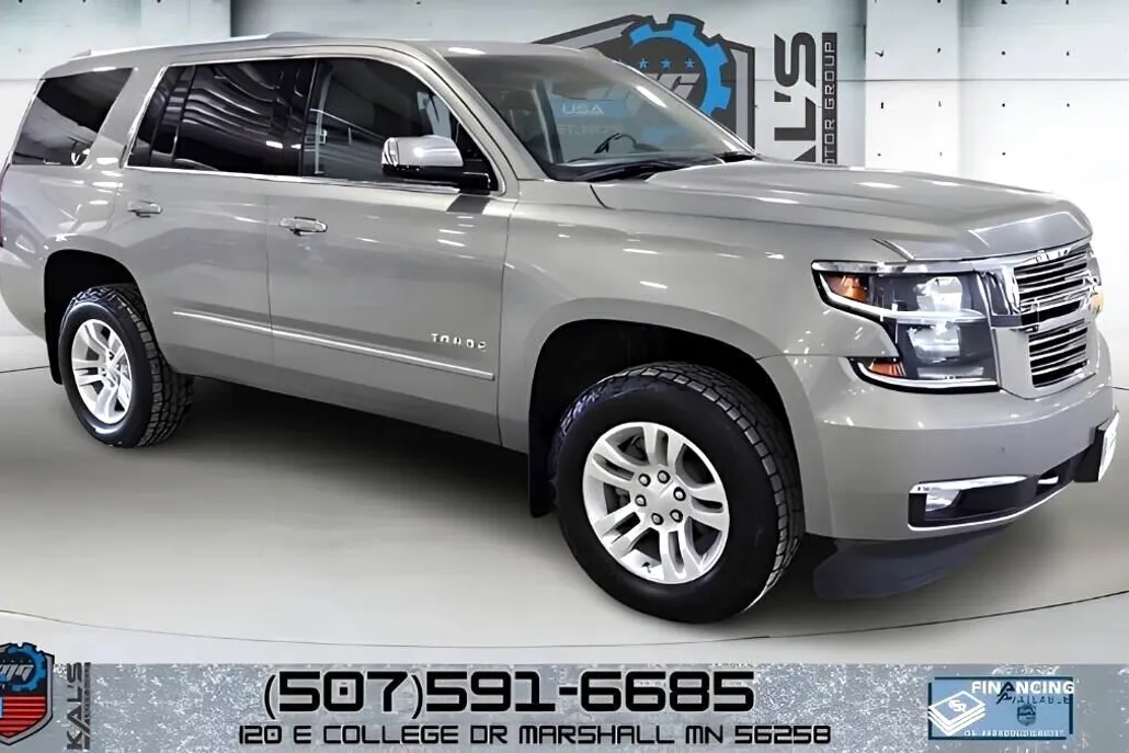 2017 Chevrolet Tahoe Premier photo 1