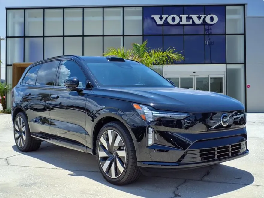 2025 Volvo EX90 Twin Motor Ultra photo 1