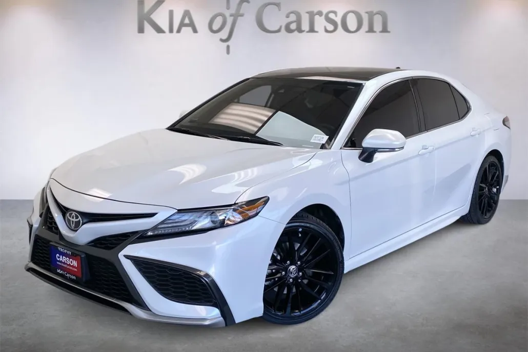 2021 Toyota Camry XSE photo 1