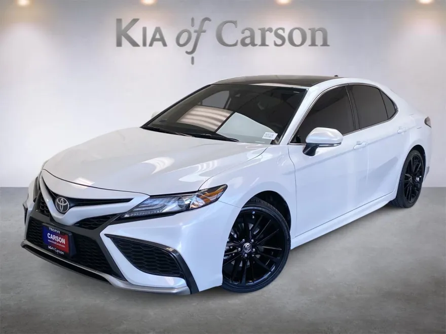 2021 Toyota Camry XSE photo 1