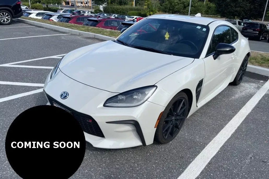 2024 Toyota GR86 Premium photo 1