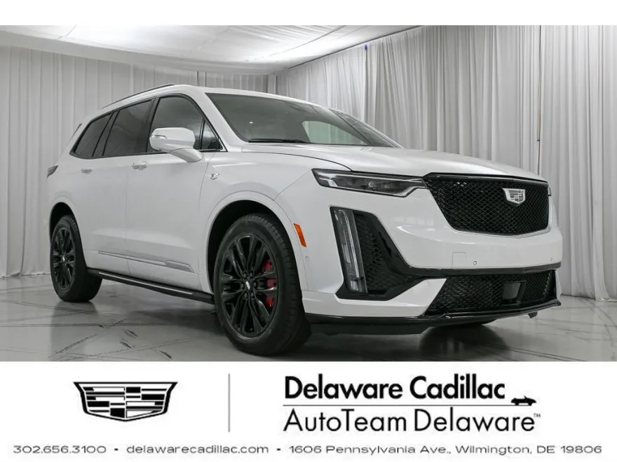 2025 Cadillac XT6 Sport photo 1