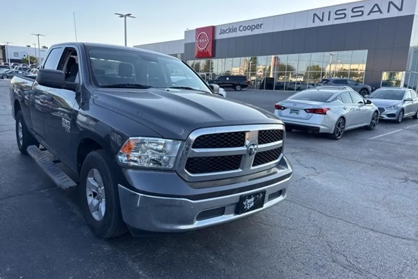 2019 Ram 1500 Classic Tradesman photo 1