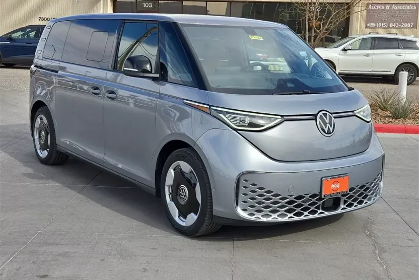 2025 Volkswagen ID. Buzz Pro S photo 1