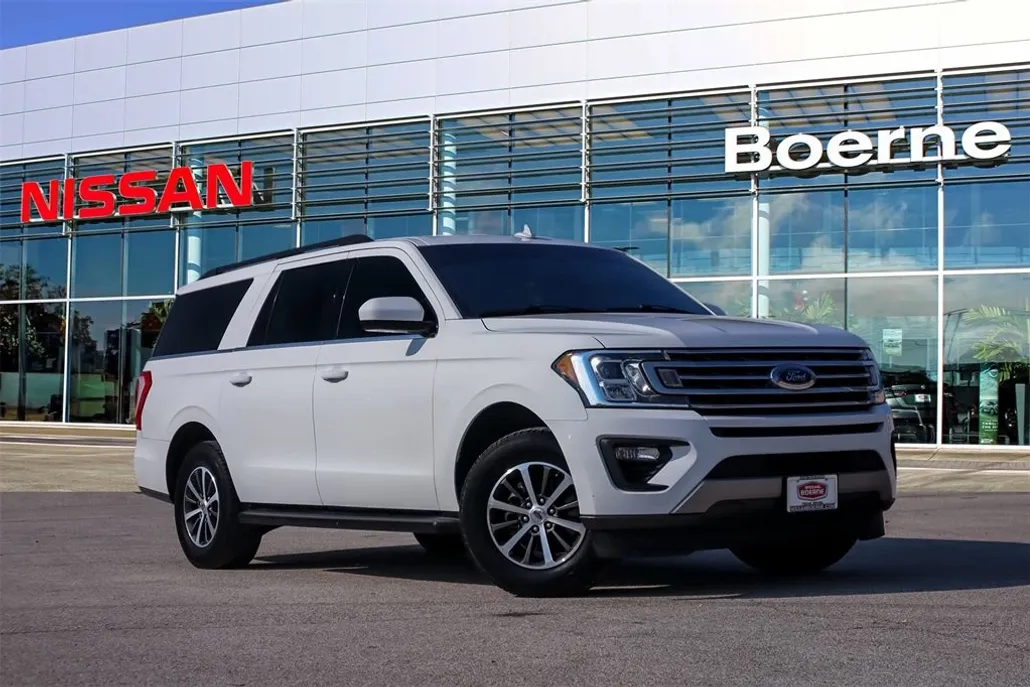 2021 Ford Expedition MAX XLT photo 1