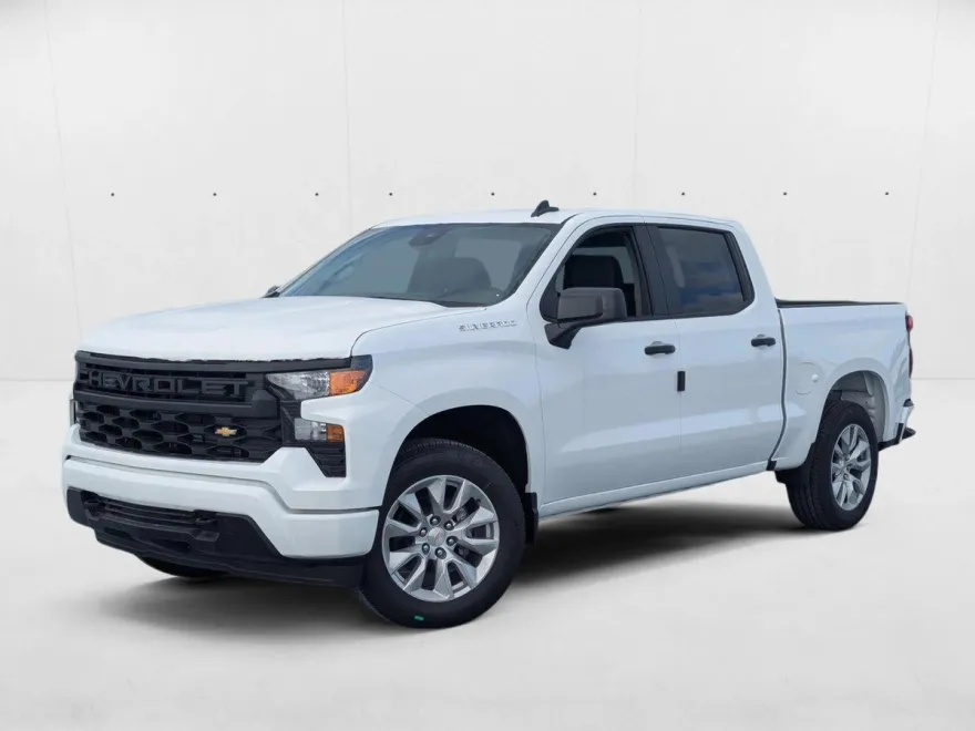 2025 Chevrolet Silverado 1500 Custom photo 1