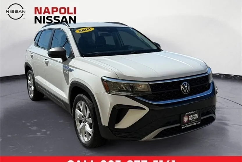 2023 Volkswagen Taos S photo 1
