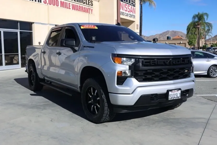 2022 Chevrolet Silverado 1500 Custom photo 1
