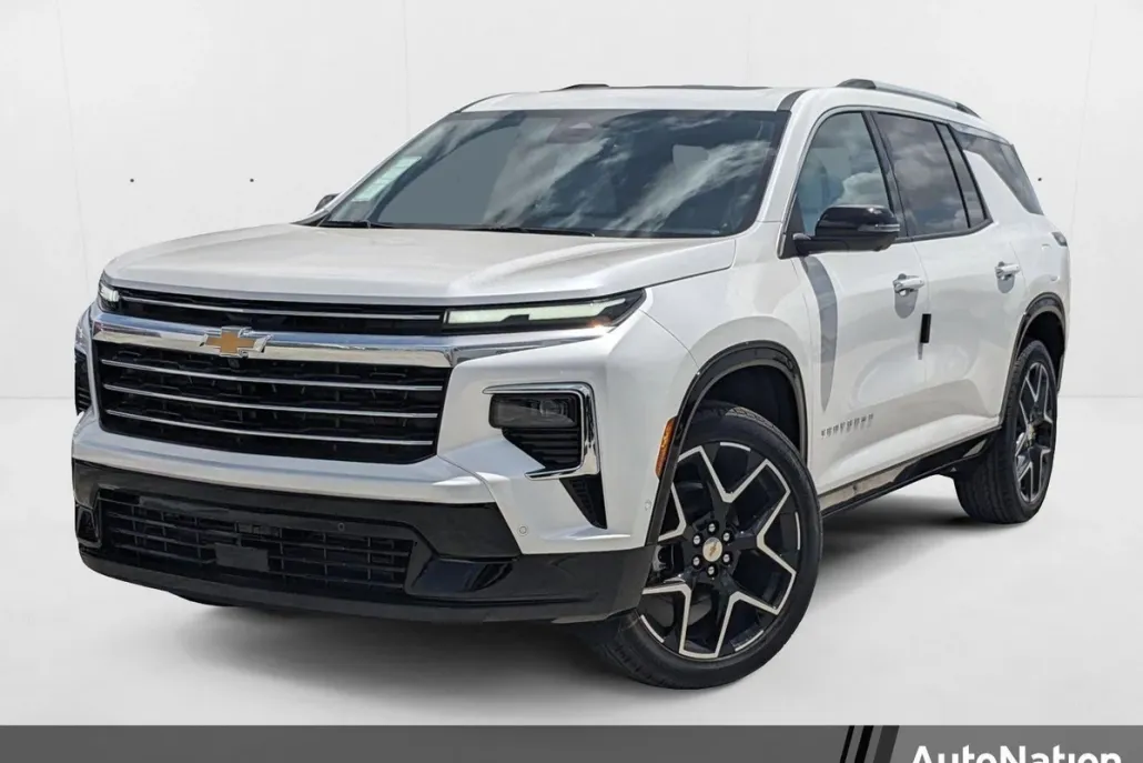 2025 Chevrolet Traverse High Country photo 1