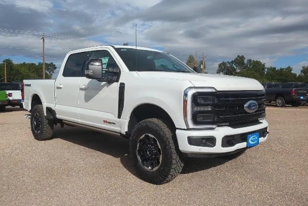 2025 Ford F-250 photo 1