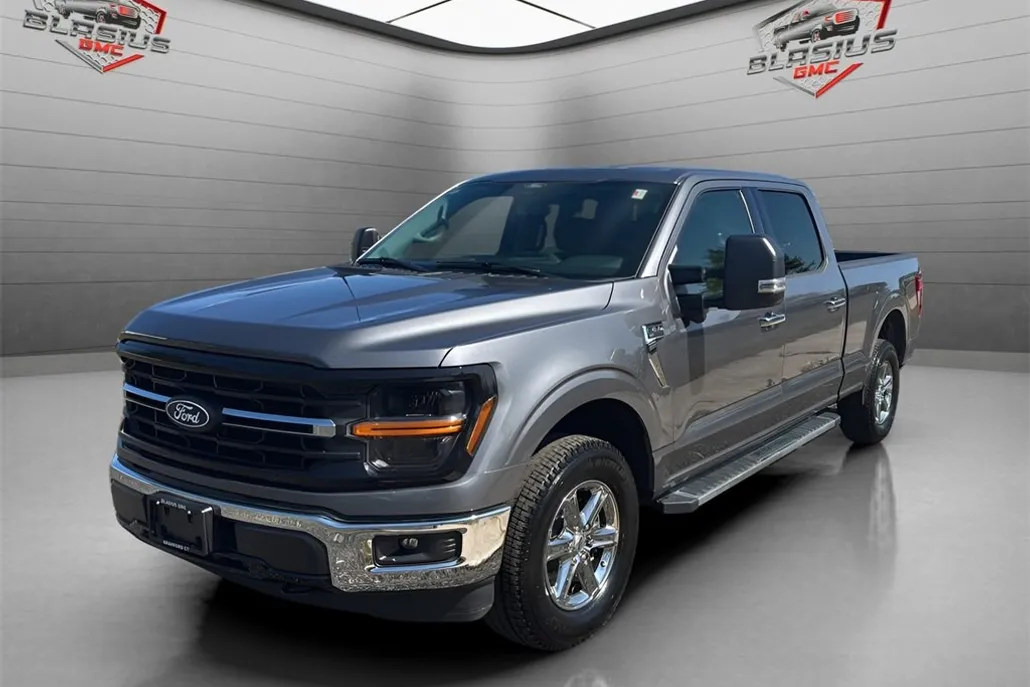 2024 Ford F-150 XLT photo 1