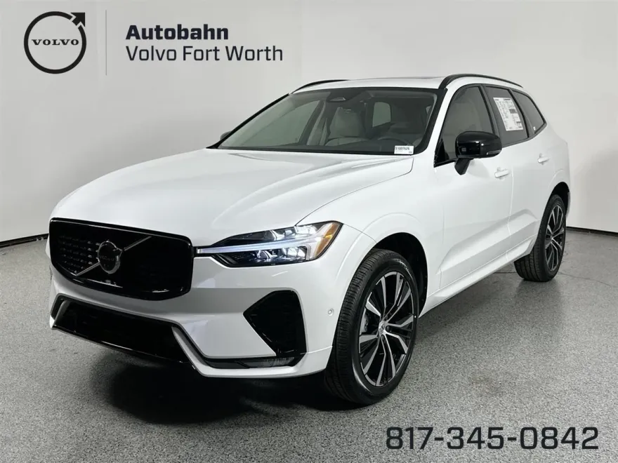 2025 Volvo XC60 B5 Plus photo 1