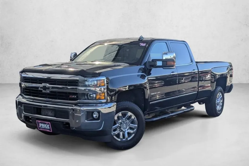 2016 Chevrolet Silverado 3500HD LTZ photo 1