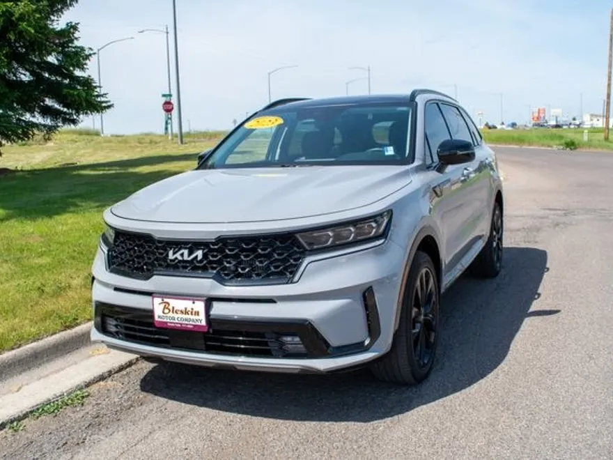 2023 Kia Sorento SX photo 1