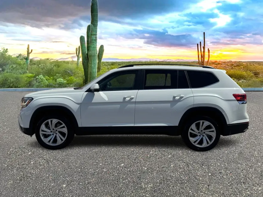 2022 Volkswagen Atlas V6 SE Technology photo 1