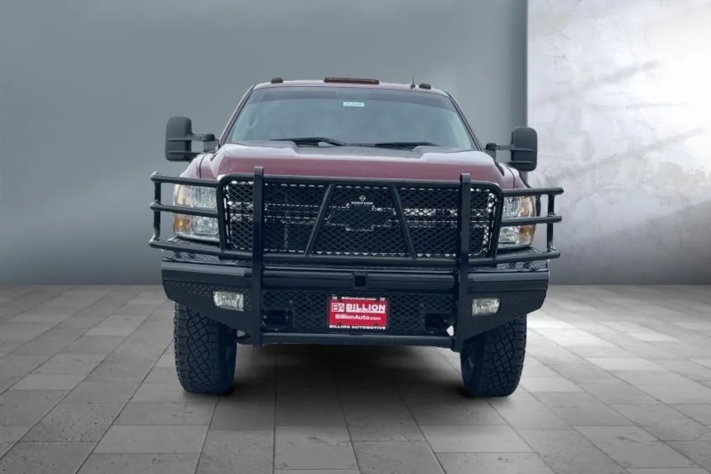 2013 Chevrolet Silverado 2500HD LT photo 1