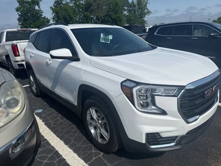 2023 Gmc Terrain SLE photo 1
