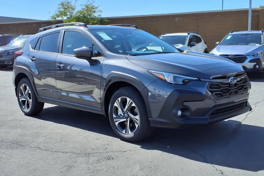 2025 Subaru Crosstrek Premium photo 1