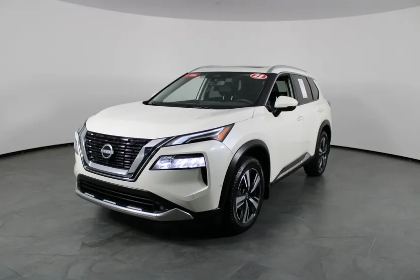 2023 Nissan Rogue Platinum photo 1