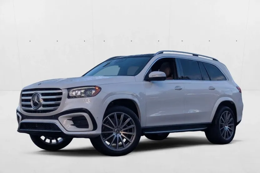 2026 Mercedes Benz GLS 580 4MATIC photo 1