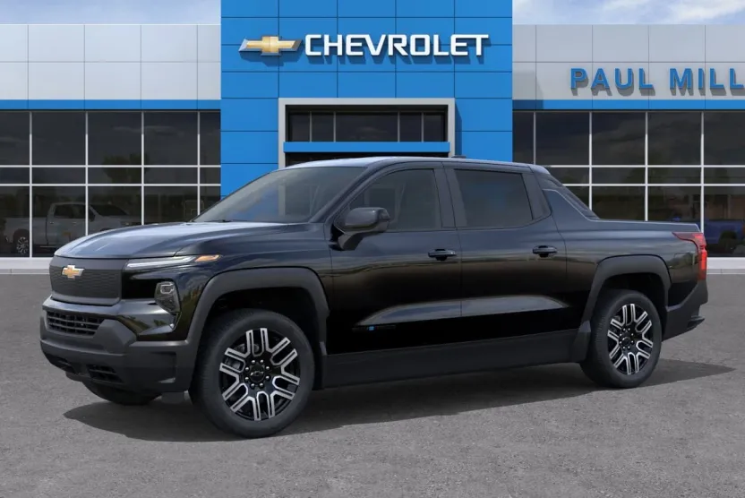 2026 Chevrolet Silverado EV photo 1