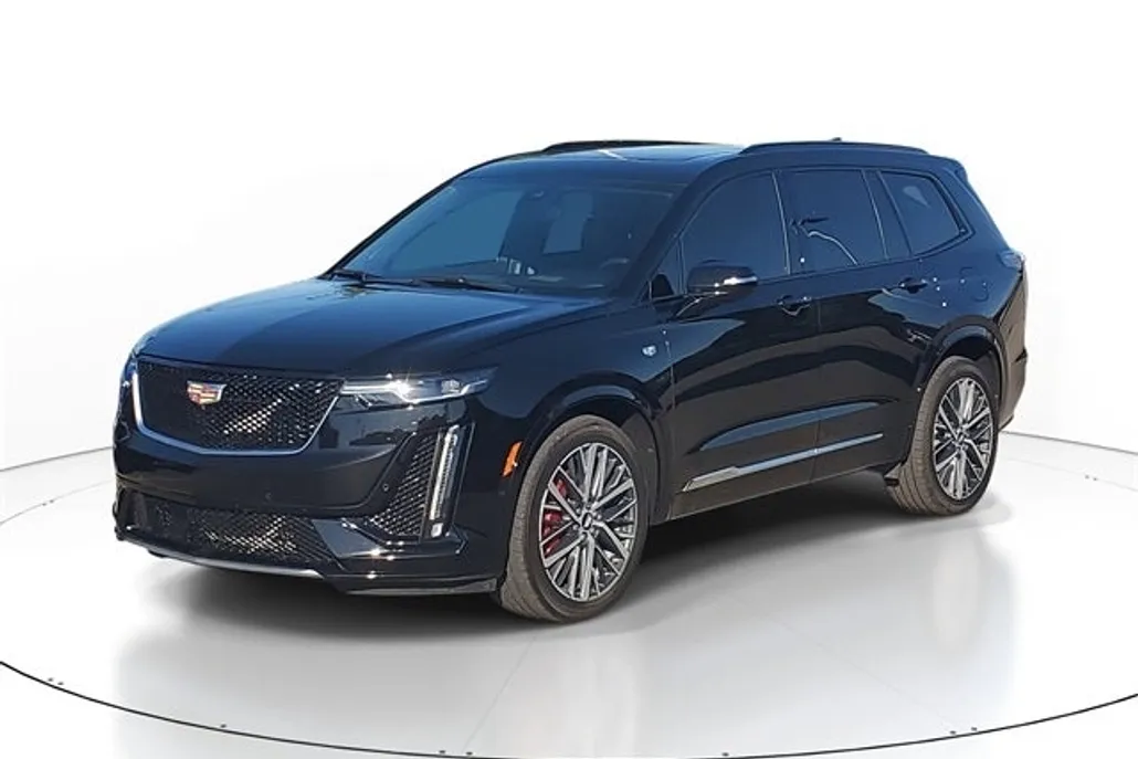 2024 Cadillac XT6 Sport photo 1