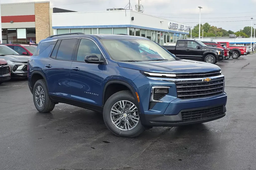 2026 Chevrolet Traverse photo 1
