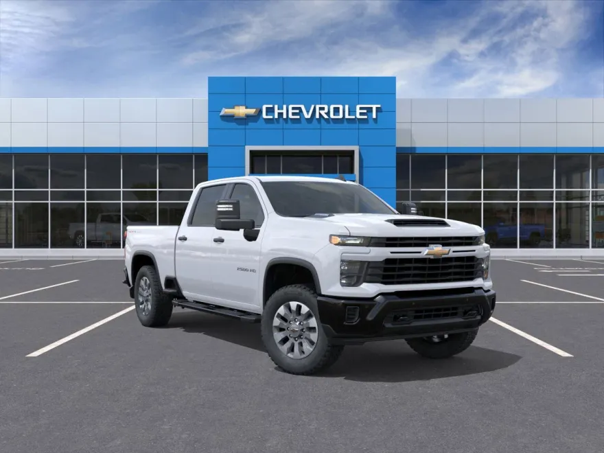 2025 Chevrolet Silverado 2500HD Custom photo 1