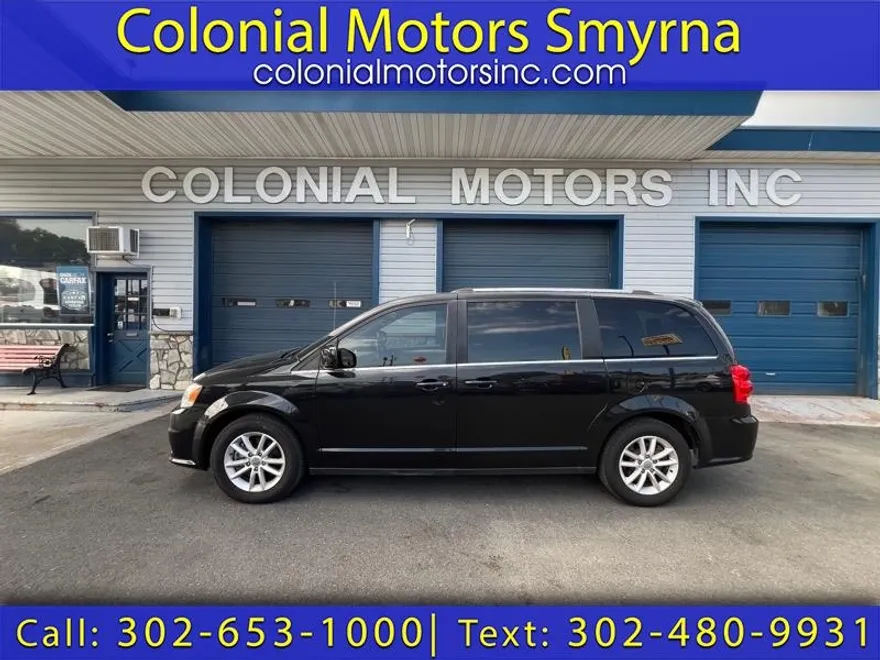 2018 Dodge Grand Caravan SXT photo 1