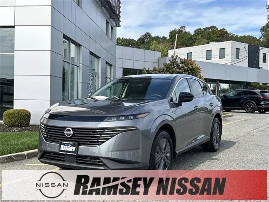 2025 Nissan Murano SL photo 1