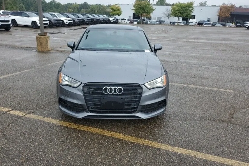 2016 Audi A3 2.0T Premium photo 1