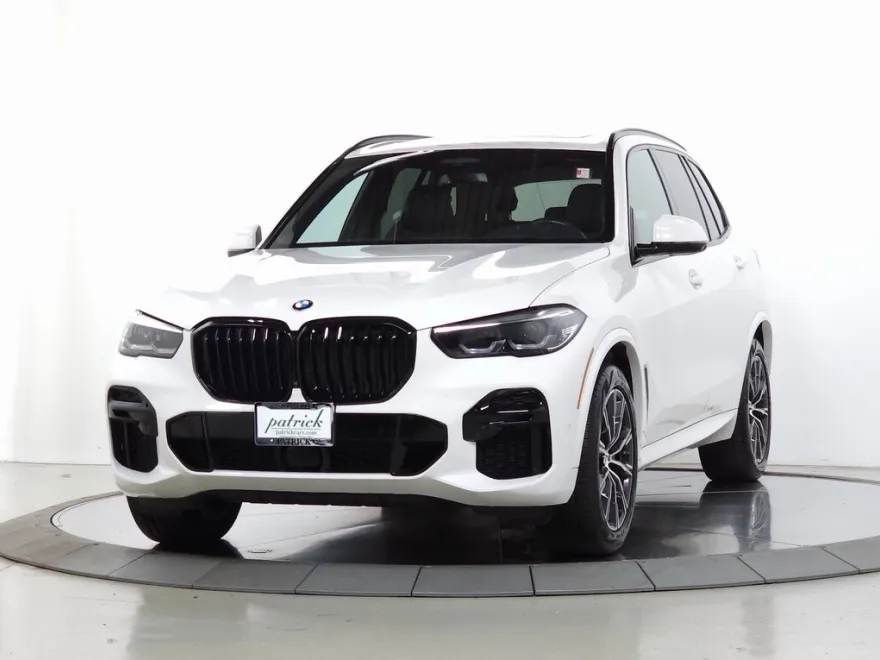 2022 Bmw X5 xDrive40i M photo 1