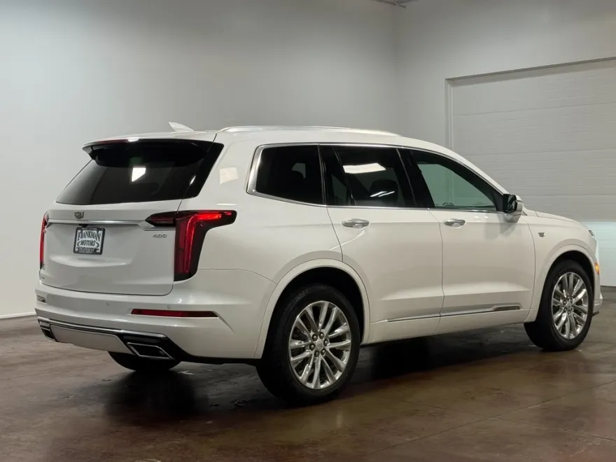 2021 Cadillac XT6 Premium Luxury photo 1
