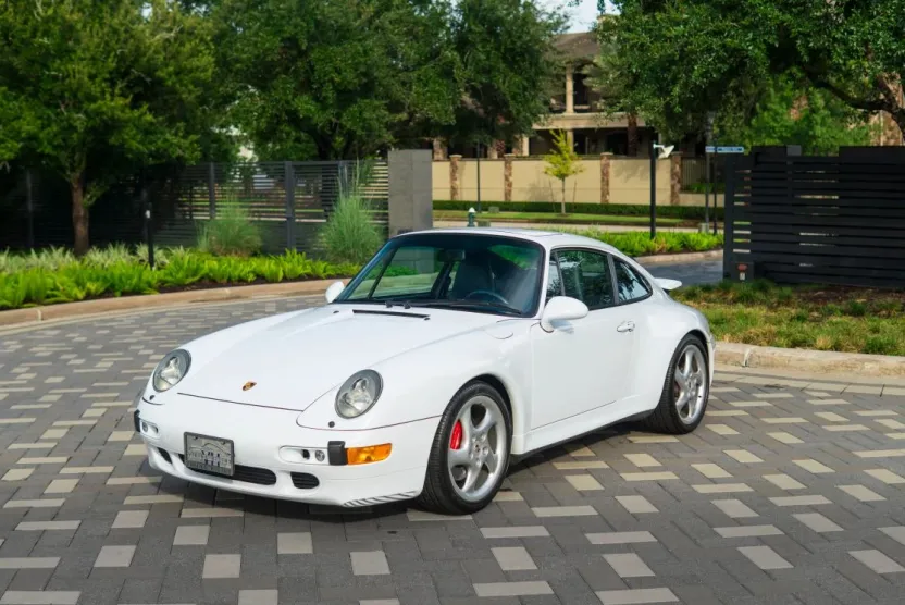 1997 Porsche 911 Coupe photo 1