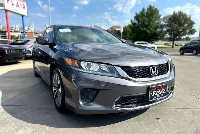 2013 Honda Accord photo 1