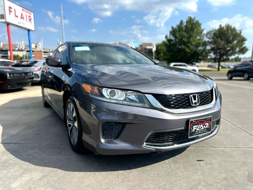 2013 Honda Accord photo 1
